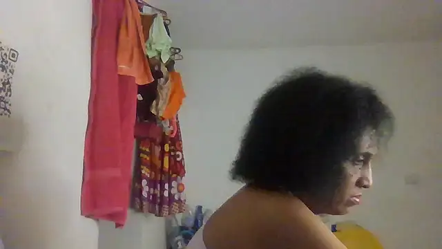 Aishamara online show from 10-18-25, 10:27