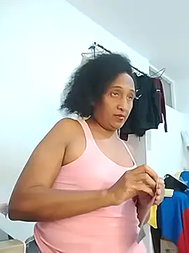 Snapshot of Aishamara chatting on 03-26-26, 08:14 Aishamara online show from 03-26-26, 08:14