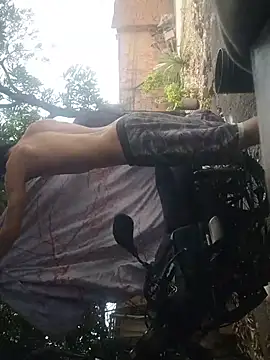 Snapshot of PrivCamZone chatting on 11-02-25, 04:31 PrivCamZone online show from 11-02-25, 04:31