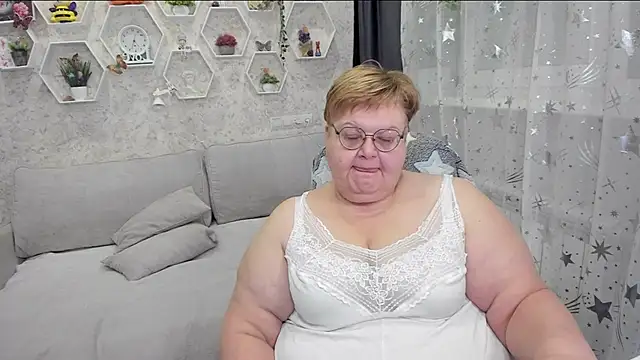 Snapshot of _big_love_ chatting on 12-29-24, 08:26  big love  online show from 12-29-24, 08:26