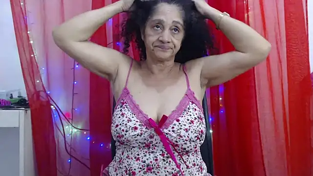 heyline milf online show from 04-27-26, 07:34