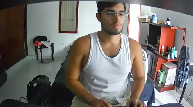 Snapshot of lechero226 chatting on 01-23-25, 07:18 lechero226 online show from 01-23-25, 07:18