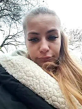 Keli Jessi online show from 12-11-24, 01:06