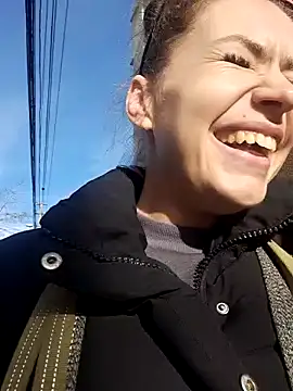 Keli Jessi online show from 03-10-25, 01:32