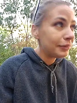 Keli Jessi online show from 09-19-25, 12:17