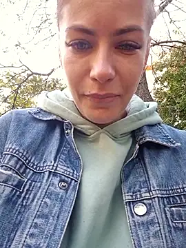 Keli Jessi online show from 09-26-25, 01:15