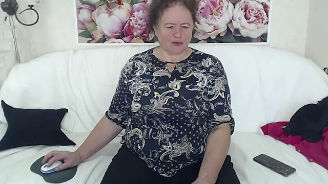 Snapshot of FlaviaSquirts chatting on 09-13-25, 06:57 FlaviaSquirts online show from 09-13-25, 06:57
