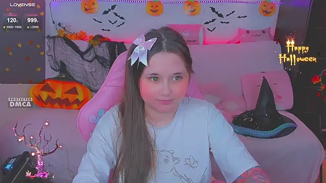 Lolisuccub online show from 11-16-25, 05:51