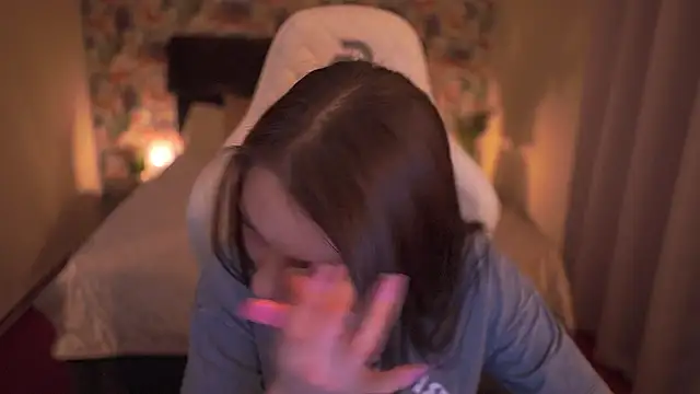 KristiiMax online show from 03-21-26, 04:54