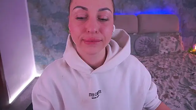 KristiiMax online show from 03-31-26, 12:38