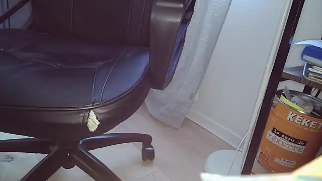 scorviergexh online show from 04-20-26, 04:21