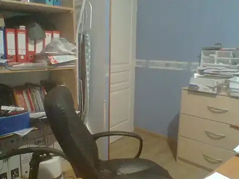 manubm03 online show from 05-17-26, 06:22