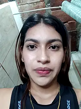 annie-19 online show from 02-02-25, 05:37