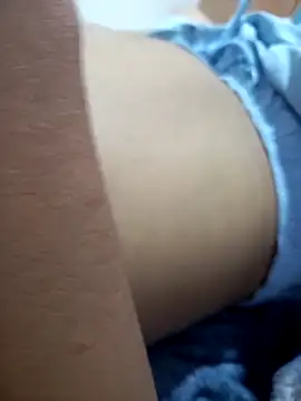 annie-19 online show from 11-05-25, 04:45