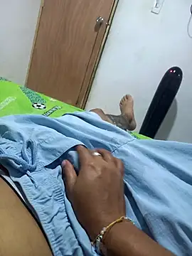 annie-19 online show from 11-27-25, 05:20