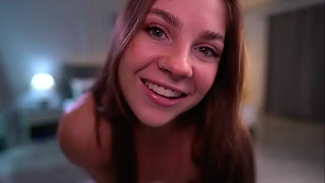 Snapshot of Cute_Foxy@xh chatting on 01-09-25, 02:40 Cute Foxyxh online show from 01-09-25, 02:40