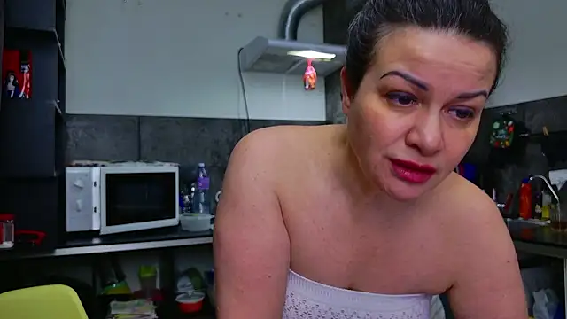 Snapshot of MishaMILF chatting on 03-09-26, 04:55 MishaMILF online show from 03-09-26, 04:55