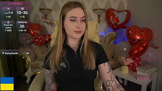 ArolinaNight online show from 02-15-25, 09:26