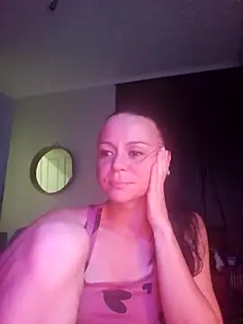 MrsBunnyBum online show from 04-09-26, 07:30