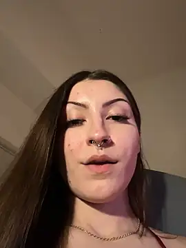 Snapshot of jade_369 chatting on 02-21-25, 03:01 jade 369 online show from 02-21-25, 03:01