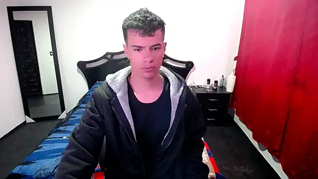 Snapshot of Deiby_casas chatting on 02-24-25, 11:10 Deiby casas online show from 02-24-25, 11:10