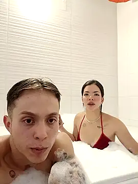 Snapshot of Extasy-angel chatting on 01-09-25, 02:11 Extasy-angel online show from 01-09-25, 02:11