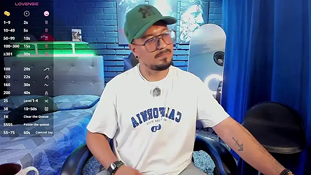 DaviidEvans  online show from 07-10-26, 10:56