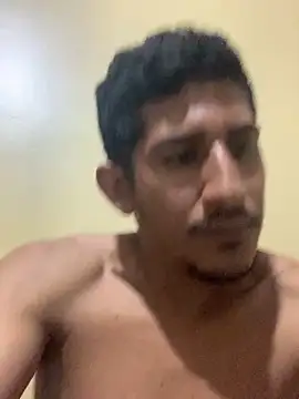 Snapshot of Andreson26 chatting on 11-28-25, 05:59 Andreson26 online show from 11-28-25, 05:59