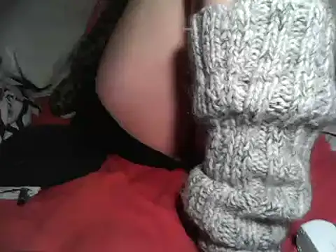 Snapshot of Alma_Evelynne chatting on 09-16-25, 07:15 Alma Evelynne online show from 09-16-25, 07:15