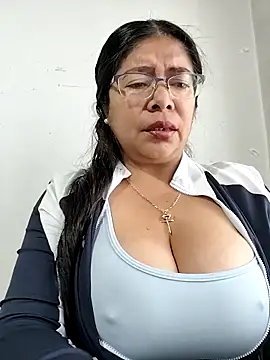   valentina18 online show from 11-08-25, 01:11