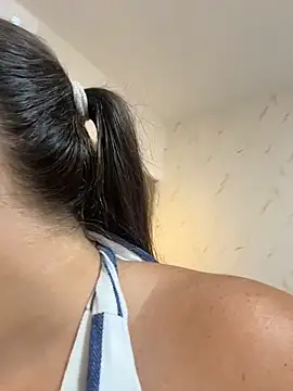 ava blue online show from 12-19-25, 07:43