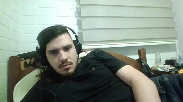 hung weeb online show from 01-20-25, 01:39