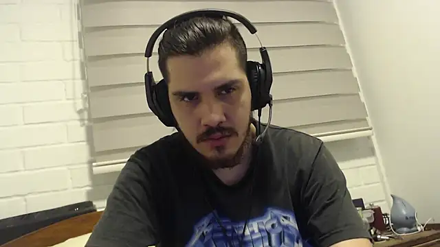 hung weeb online show from 02-04-25, 06:57