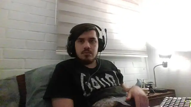 hung weeb online show from 06-08-26, 01:39