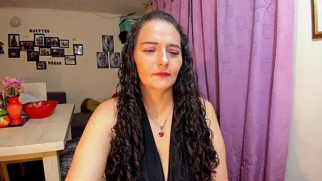 emma luxy online show from 02-20-26, 04:42