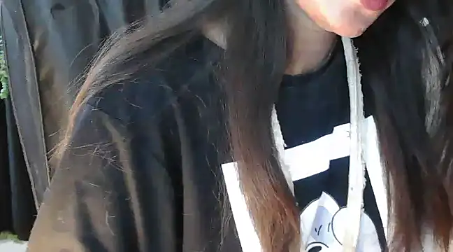 Snapshot of JannatDoll1 chatting on 02-04-25, 08:13 JannatDoll1 online show from 02-04-25, 08:13