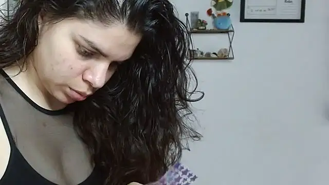 Snapshot of Nikkykora15 chatting on 10-30-25, 07:03 Nikkykora15 online show from 10-30-25, 07:03