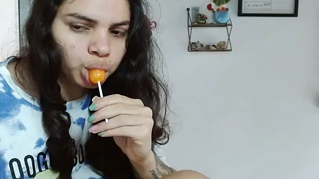 Snapshot of Nikkykora15 chatting on 11-02-25, 07:49 Nikkykora15 online show from 11-02-25, 07:49