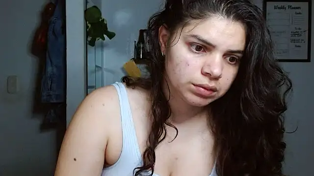 Snapshot of Nikkykora15 chatting on 11-08-25, 01:28 Nikkykora15 online show from 11-08-25, 01:28