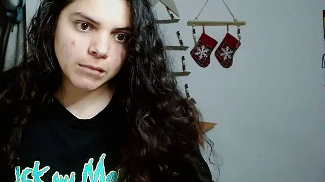 Snapshot of Nikkykora15 chatting on 11-23-25, 01:16 Nikkykora15 online show from 11-23-25, 01:16