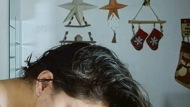 Snapshot of Nikkykora15 chatting on 12-02-25, 12:05 Nikkykora15 online show from 12-02-25, 12:05