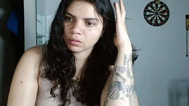 Snapshot of Nikkykora15 chatting on 05-21-26, 01:12 Nikkykora15 online show from 05-21-26, 01:12