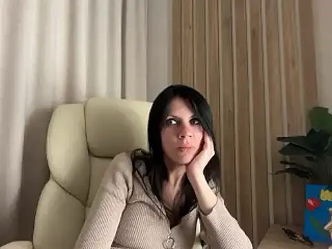 Snapshot of InjaAtHome chatting on 05-25-26, 06:36 InjaAtHome online show from 05-25-26, 06:36