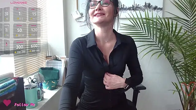 City Kat online show from 04-28-26, 04:34