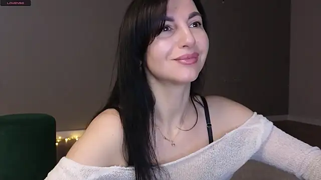 Snapshot of Mary_love16 chatting on 01-27-25, 07:03 Mary love16 online show from 01-27-25, 07:03