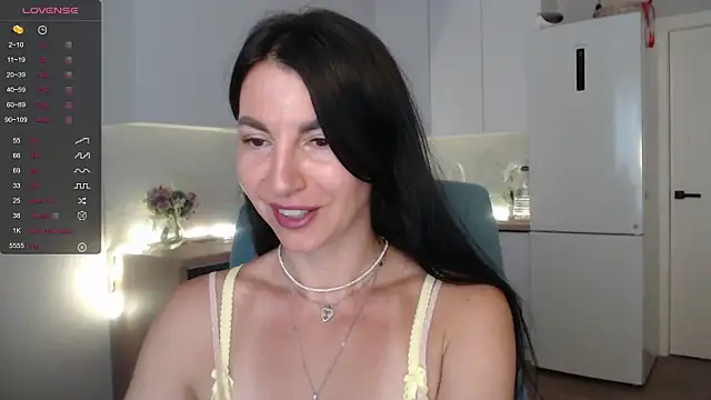Mary love16 online show from 07-27-26, 07:37