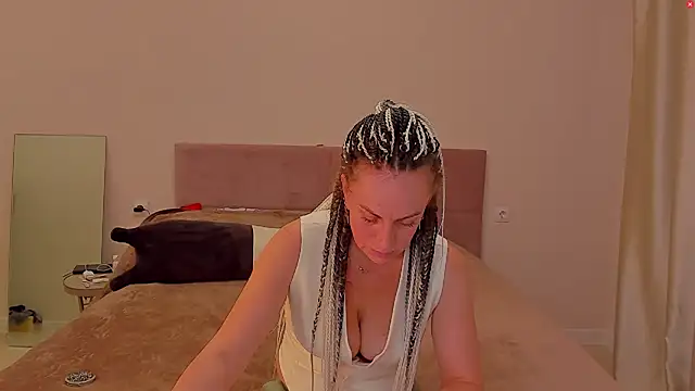 astery-blue online show from 09-28-25, 02:22