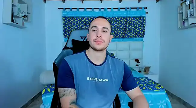 Snapshot of juan__jimenez chatting on 02-09-25, 02:06 juan jimenez online show from 02-09-25, 02:06