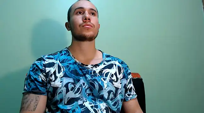 Snapshot of juan__jimenez chatting on 02-22-25, 10:51 juan jimenez online show from 02-22-25, 10:51