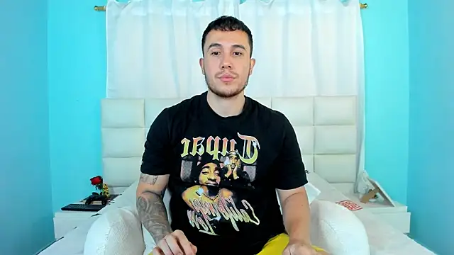 Snapshot of juan__jimenez chatting on 09-23-25, 08:01 juan jimenez online show from 09-23-25, 08:01